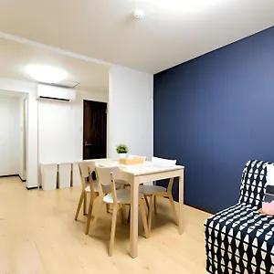 アパート Yagara Terrace House B, 大阪市
